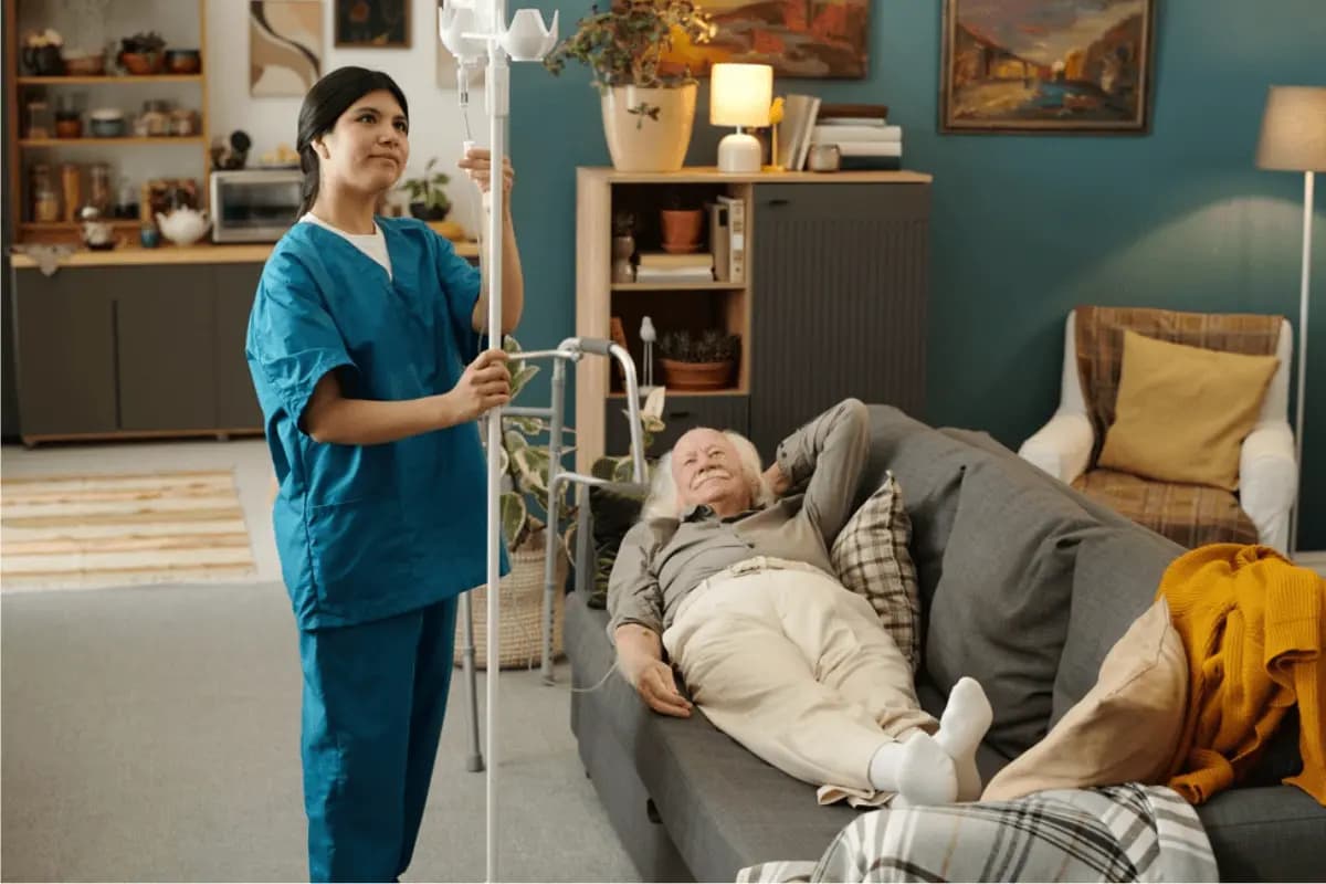 How to Book IV Drip at Home in Dubai: Step-by-Step Guide for Patients — SiZa Health Care blog